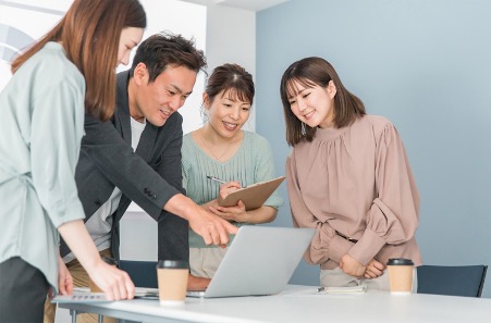 制作会社とフリーランスの選び方